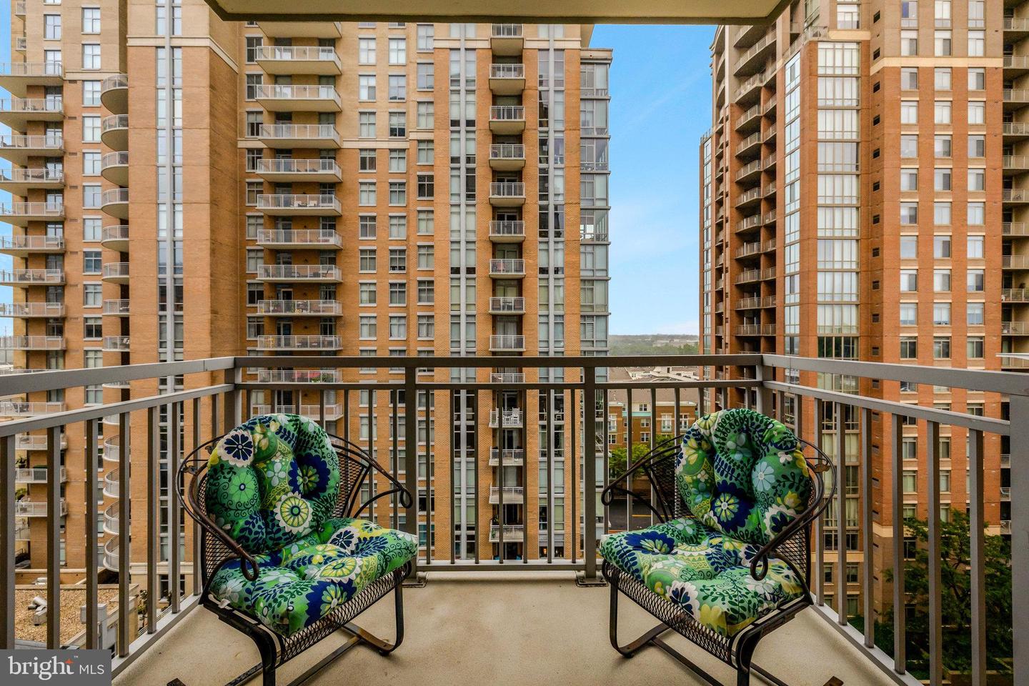 11990 MARKET ST #907, RESTON, Virginia 20190, 3 Bedrooms Bedrooms, ,2 BathroomsBathrooms,Residential,For sale,11990 MARKET ST #907,VAFX2248848 MLS # VAFX2248848
