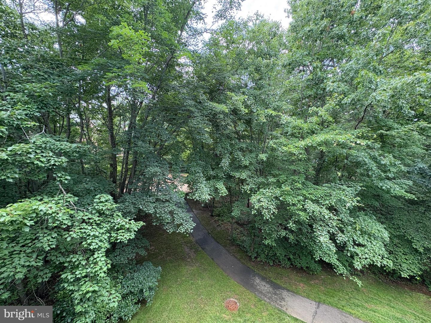 4100-K MONUMENT CT #304, FAIRFAX, Virginia 22033, 2 Bedrooms Bedrooms, ,2 BathroomsBathrooms,Residential,For sale,4100-K MONUMENT CT #304,VAFX2249038 MLS # VAFX2249038