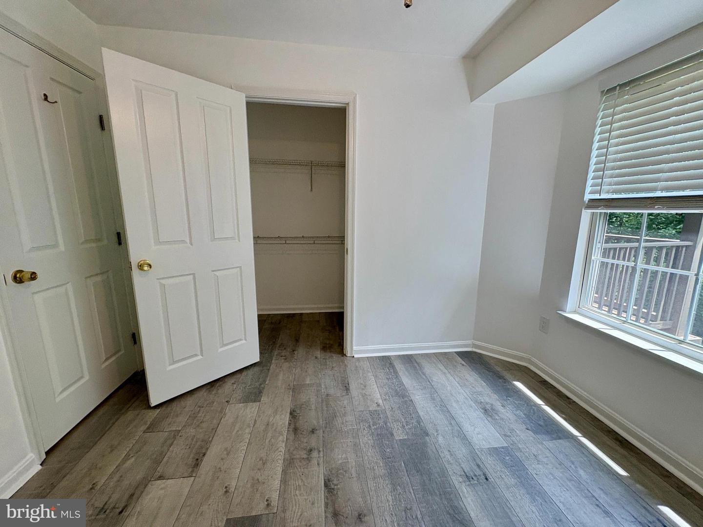 4100-K MONUMENT CT #304, FAIRFAX, Virginia 22033, 2 Bedrooms Bedrooms, ,2 BathroomsBathrooms,Residential,For sale,4100-K MONUMENT CT #304,VAFX2249038 MLS # VAFX2249038