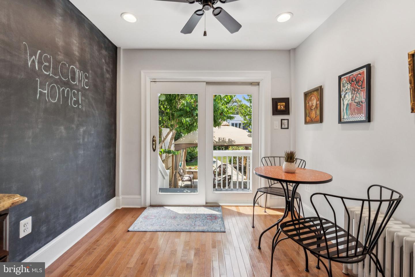 425 16TH ST SE, WASHINGTON, District Of Columbia 20003, 3 Bedrooms Bedrooms, ,2 BathroomsBathrooms,Residential,For sale,425 16TH ST SE,DCDC2206668 MLS # DCDC2206668