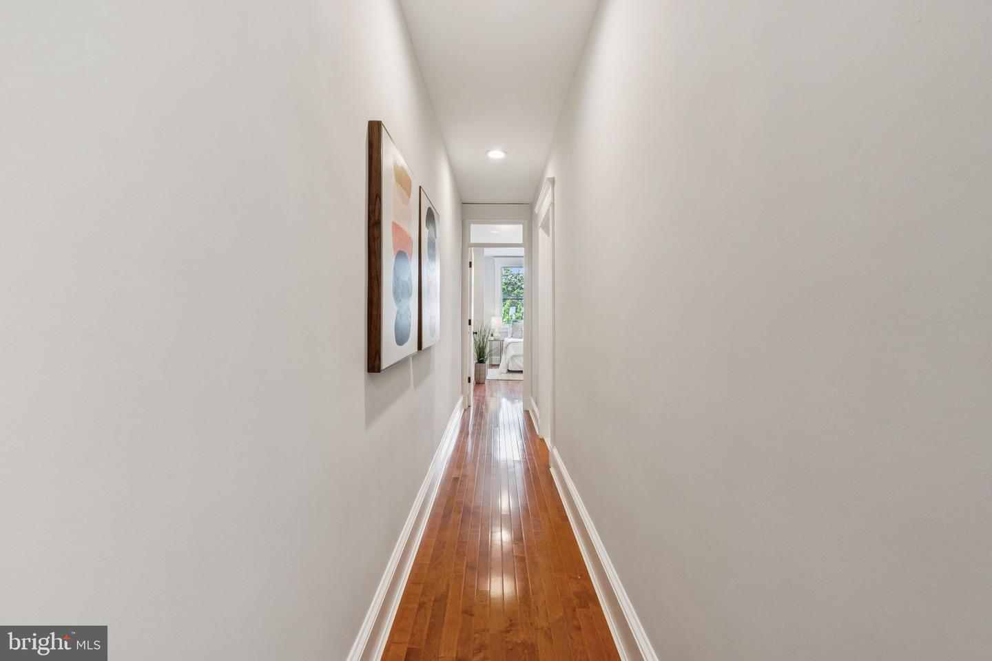 425 16TH ST SE, WASHINGTON, District Of Columbia 20003, 3 Bedrooms Bedrooms, ,2 BathroomsBathrooms,Residential,For sale,425 16TH ST SE,DCDC2206668 MLS # DCDC2206668