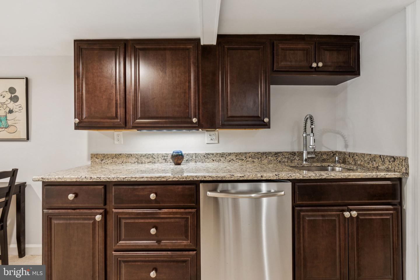 425 16TH ST SE, WASHINGTON, District Of Columbia 20003, 3 Bedrooms Bedrooms, ,2 BathroomsBathrooms,Residential,For sale,425 16TH ST SE,DCDC2206668 MLS # DCDC2206668
