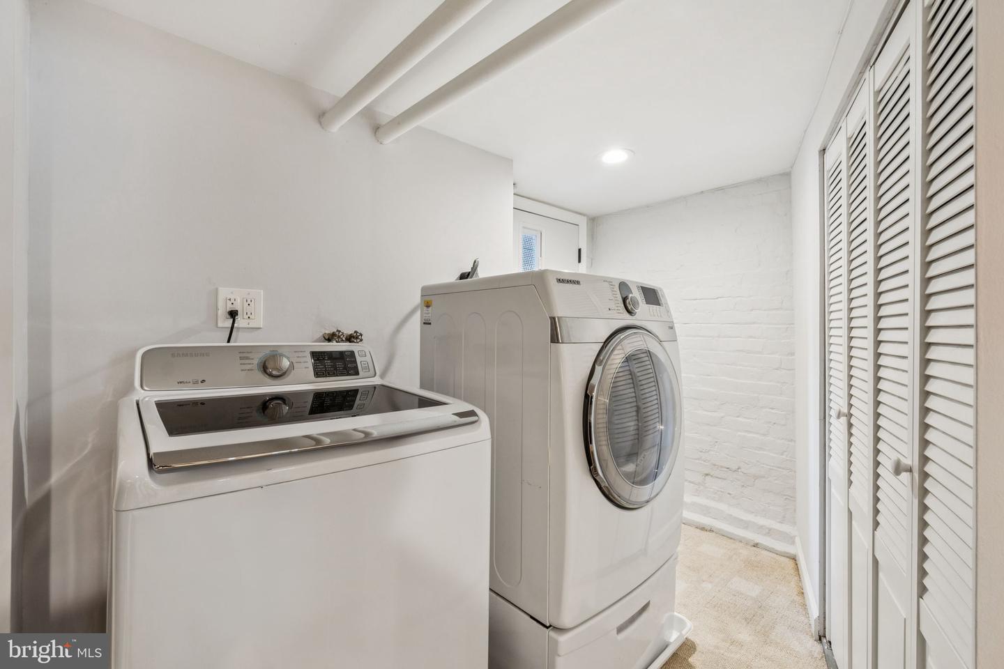 425 16TH ST SE, WASHINGTON, District Of Columbia 20003, 3 Bedrooms Bedrooms, ,2 BathroomsBathrooms,Residential,For sale,425 16TH ST SE,DCDC2206668 MLS # DCDC2206668