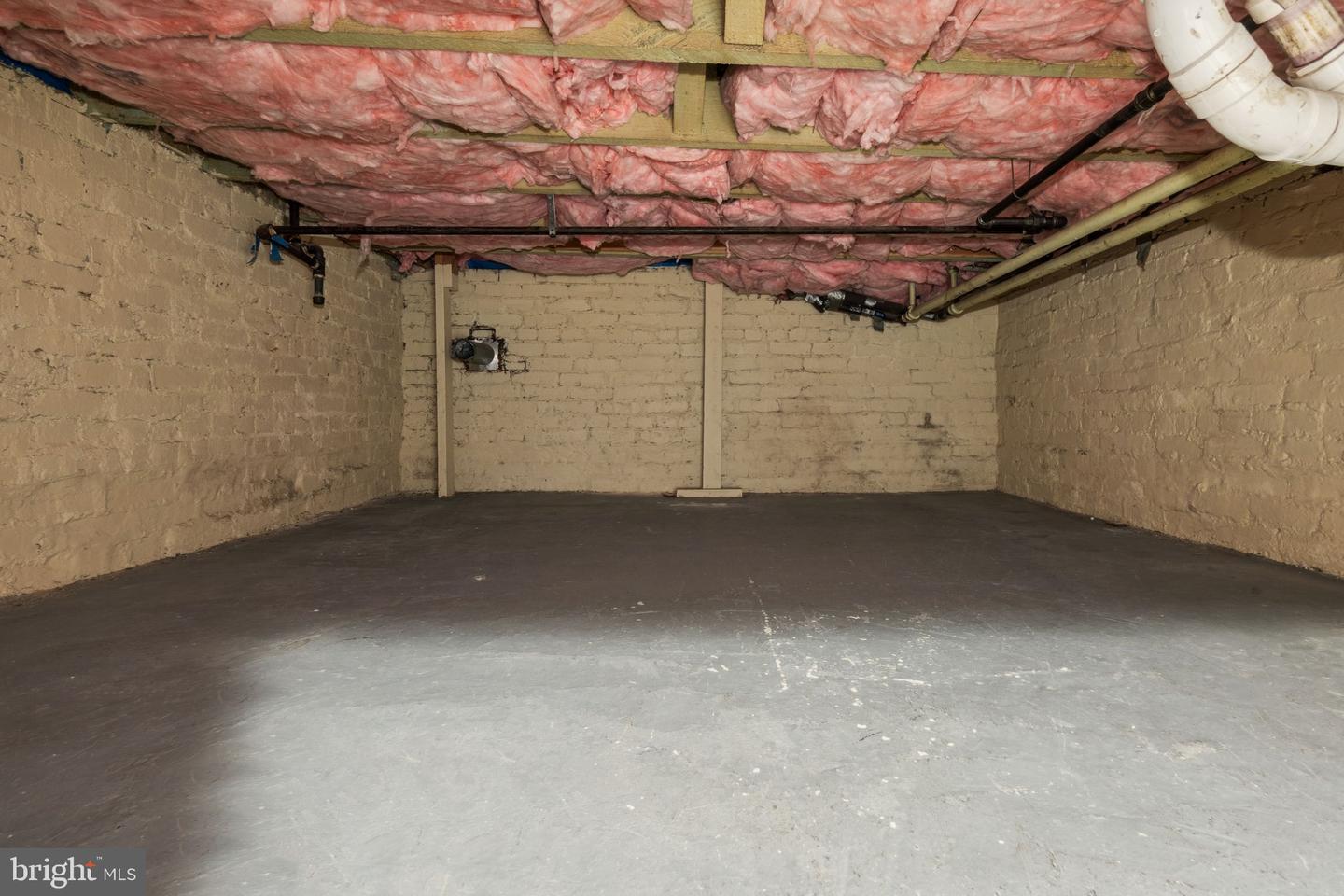 425 16TH ST SE, WASHINGTON, District Of Columbia 20003, 3 Bedrooms Bedrooms, ,2 BathroomsBathrooms,Residential,For sale,425 16TH ST SE,DCDC2206668 MLS # DCDC2206668