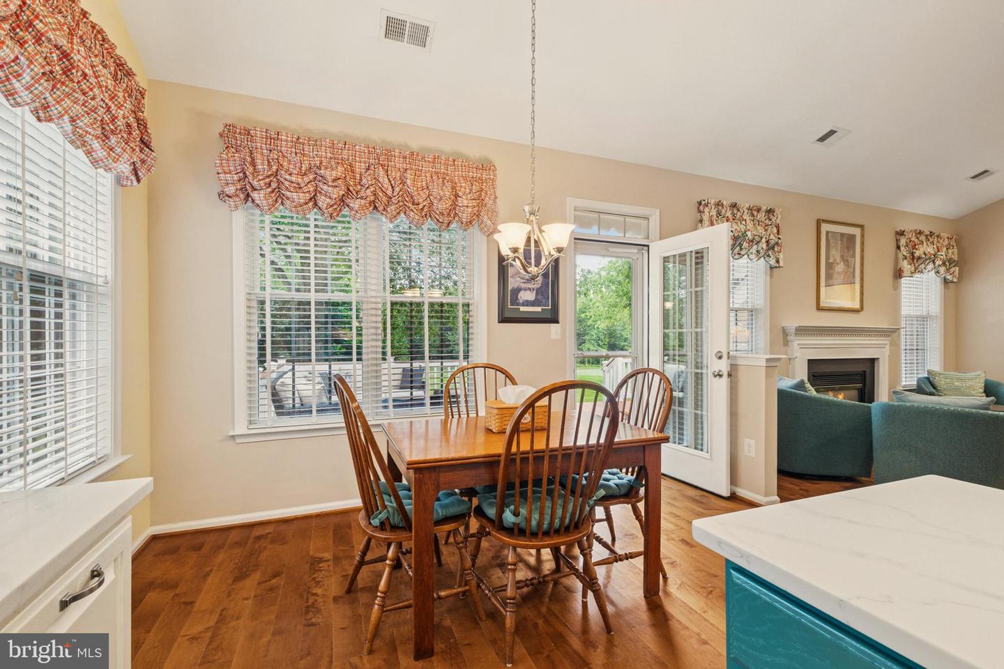 13731 CHARISMATIC WAY, GAINESVILLE, Virginia 20155, 2 Bedrooms Bedrooms, ,2 BathroomsBathrooms,Residential,For sale,13731 CHARISMATIC WAY,VAPW2097496 MLS # VAPW2097496
