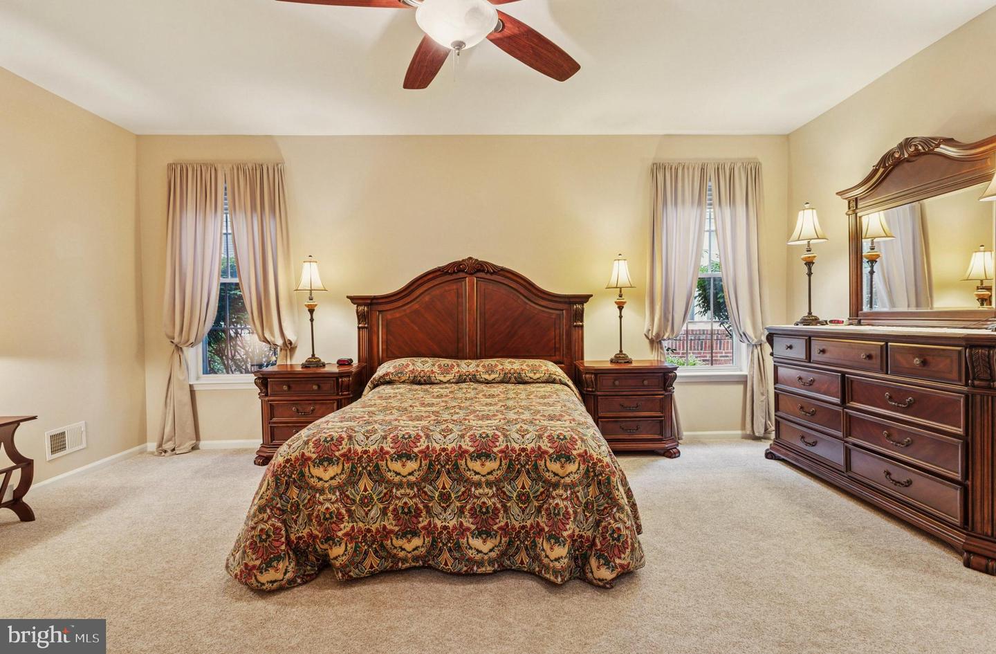 13731 CHARISMATIC WAY, GAINESVILLE, Virginia 20155, 2 Bedrooms Bedrooms, ,2 BathroomsBathrooms,Residential,For sale,13731 CHARISMATIC WAY,VAPW2097496 MLS # VAPW2097496