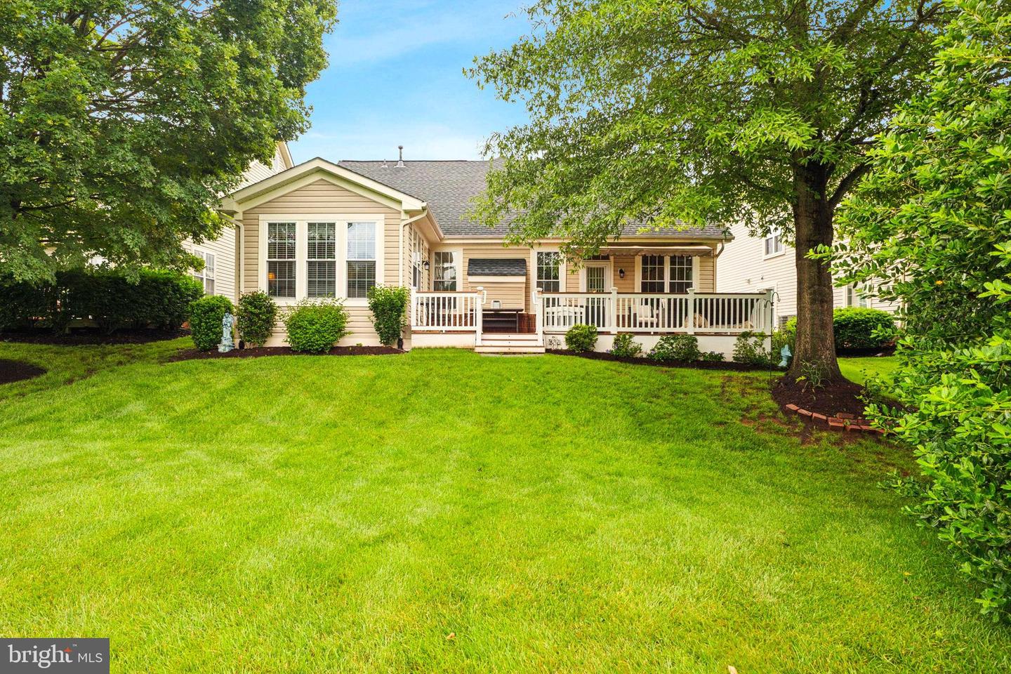 13731 CHARISMATIC WAY, GAINESVILLE, Virginia 20155, 2 Bedrooms Bedrooms, ,2 BathroomsBathrooms,Residential,For sale,13731 CHARISMATIC WAY,VAPW2097496 MLS # VAPW2097496