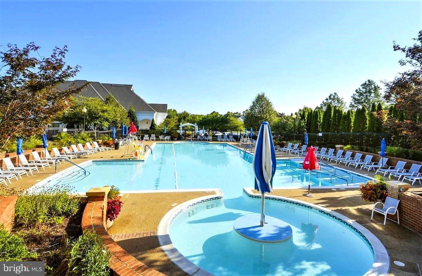 13731 CHARISMATIC WAY, GAINESVILLE, Virginia 20155, 2 Bedrooms Bedrooms, ,2 BathroomsBathrooms,Residential,For sale,13731 CHARISMATIC WAY,VAPW2097496 MLS # VAPW2097496