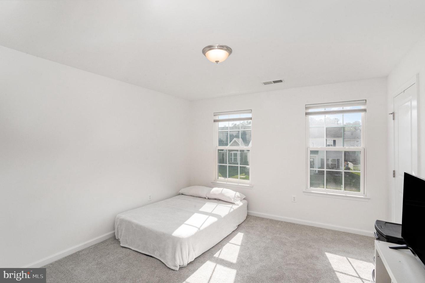 9523 FALL HAVEN RD, FREDERICKSBURG, Virginia 22407, 4 Bedrooms Bedrooms, ,2 BathroomsBathrooms,Residential,For sale,9523 FALL HAVEN RD,VASP2034086 MLS # VASP2034086