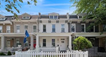 706 LONGFELLOW ST NW, WASHINGTON, District Of Columbia 20011, 4 Bedrooms Bedrooms, 8 Rooms Rooms,3 BathroomsBathrooms,Residential,For sale,706 LONGFELLOW ST NW,DCDC2206606 MLS # DCDC2206606