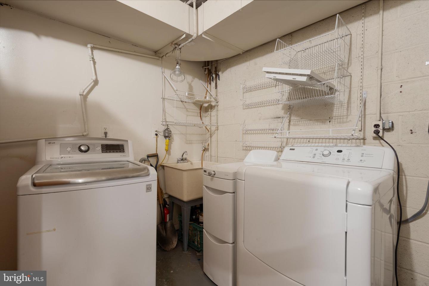 421 N ST SW, WASHINGTON, District Of Columbia 20024, 2 Bedrooms Bedrooms, ,2 BathroomsBathrooms,Residential,For sale,421 N ST SW,DCDC2206618 MLS # DCDC2206618