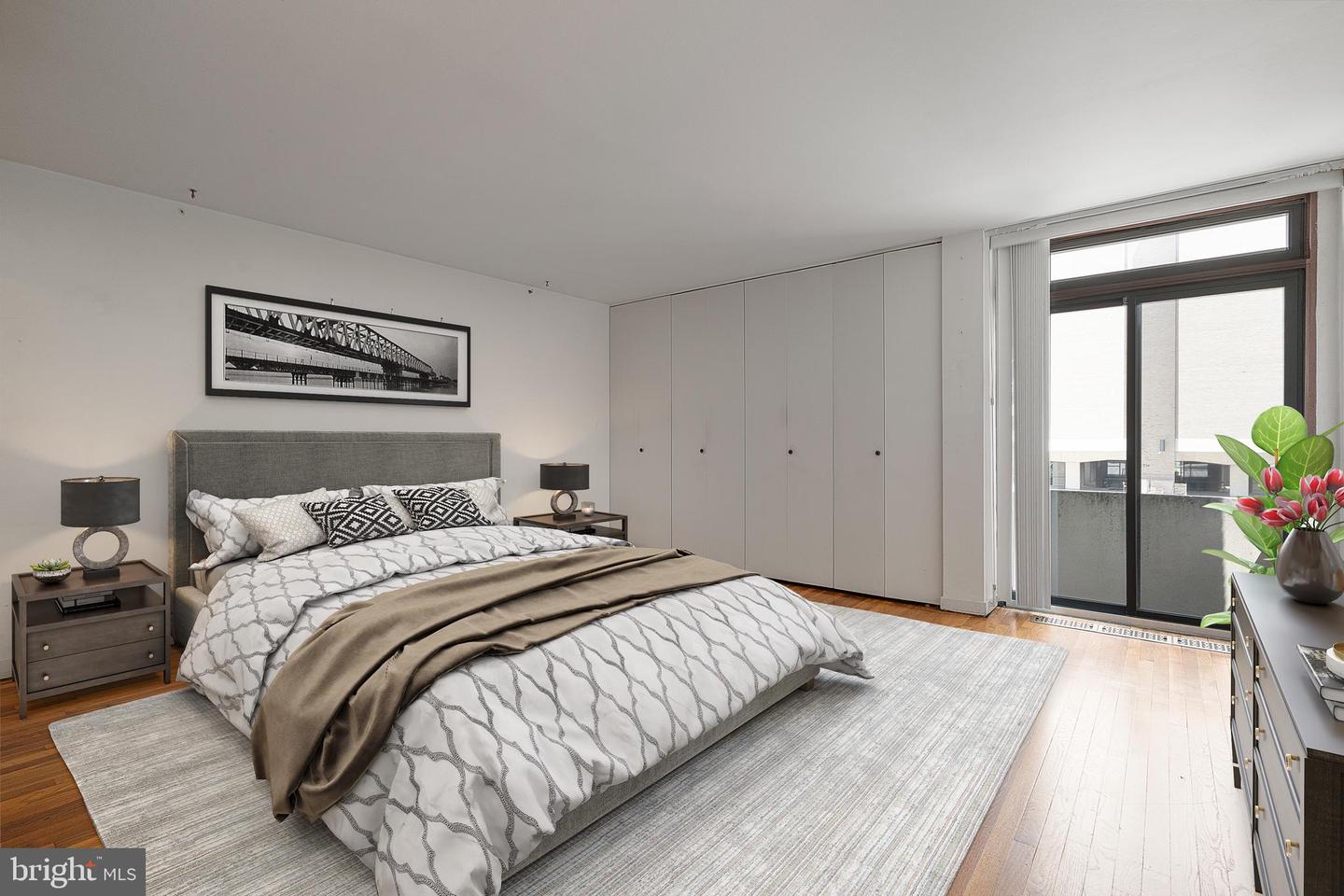 421 N ST SW, WASHINGTON, District Of Columbia 20024, 2 Bedrooms Bedrooms, ,2 BathroomsBathrooms,Residential,For sale,421 N ST SW,DCDC2206618 MLS # DCDC2206618