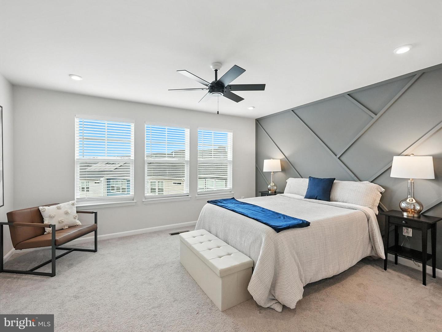 18286 SUMMIT POINTE DR, TRIANGLE, Virginia 22172, 3 Bedrooms Bedrooms, ,2 BathroomsBathrooms,Residential,For sale,18286 SUMMIT POINTE DR,VAPW2097564 MLS # VAPW2097564