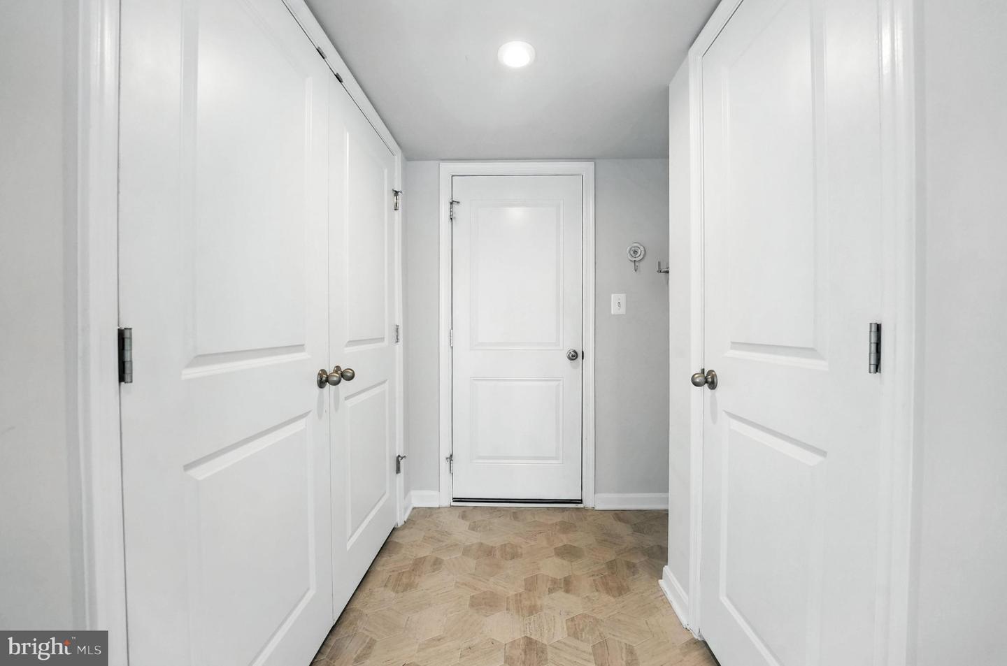 18286 SUMMIT POINTE DR, TRIANGLE, Virginia 22172, 3 Bedrooms Bedrooms, ,2 BathroomsBathrooms,Residential,For sale,18286 SUMMIT POINTE DR,VAPW2097564 MLS # VAPW2097564