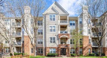 3003 NICOSH CIR #3107, FALLS CHURCH, Virginia 22042, 1 Bedroom Bedrooms, ,1 BathroomBathrooms,Residential,For sale,3003 NICOSH CIR #3107,VAFX2249128 MLS # VAFX2249128