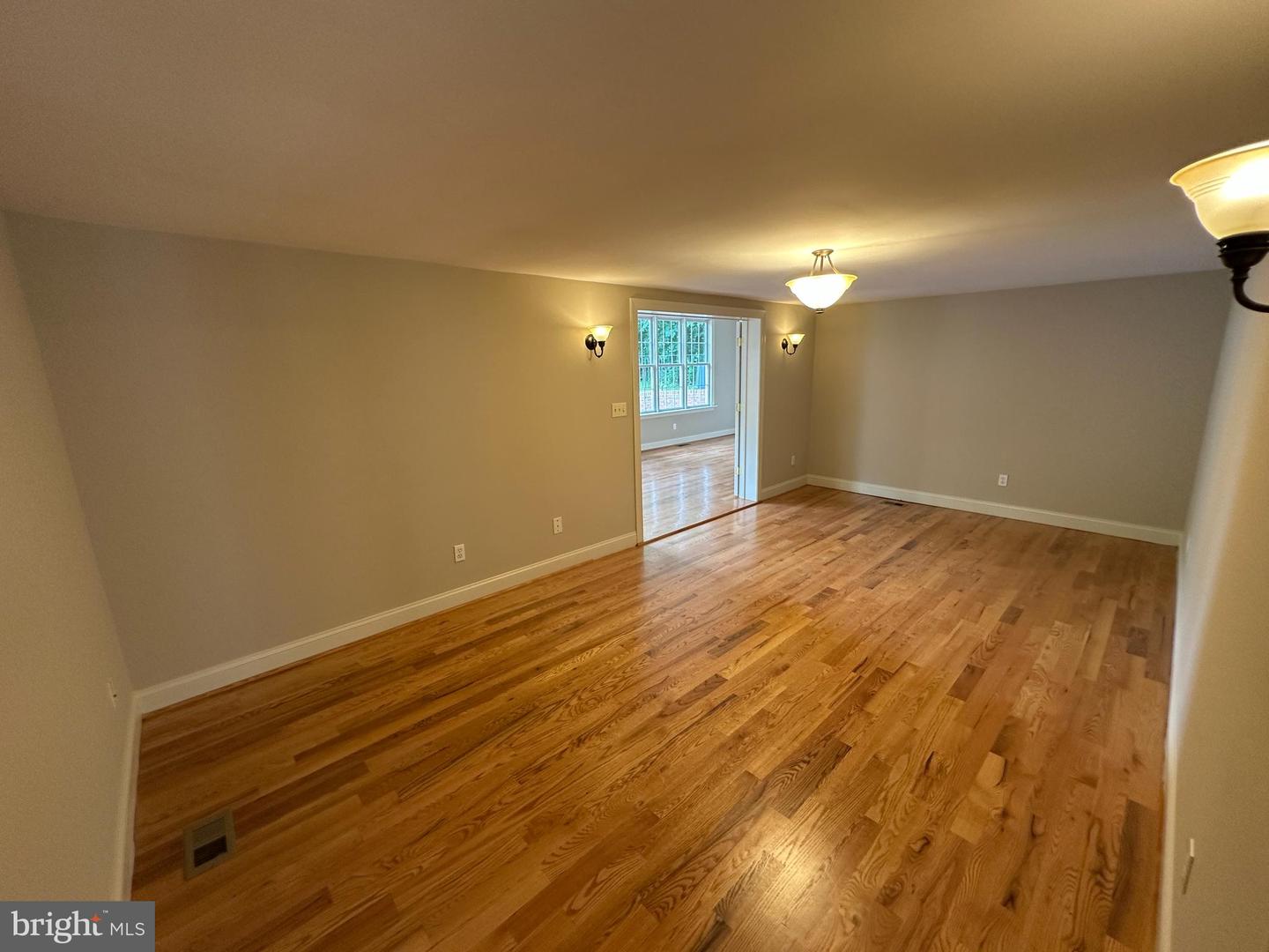 2 WHITING AVE, BOYCE, Virginia 22620, 3 Bedrooms Bedrooms, ,2 BathroomsBathrooms,Residential,For sale,2 WHITING AVE,VACL2003854 MLS # VACL2003854 2 WHITING AVE, BOYCE, Virginia 22620, 3 Bedrooms Bedrooms, ,2 BathroomsBathrooms,Residential,For sale,2 WHITING AVE,VACL2003854 MLS # VACL2003854