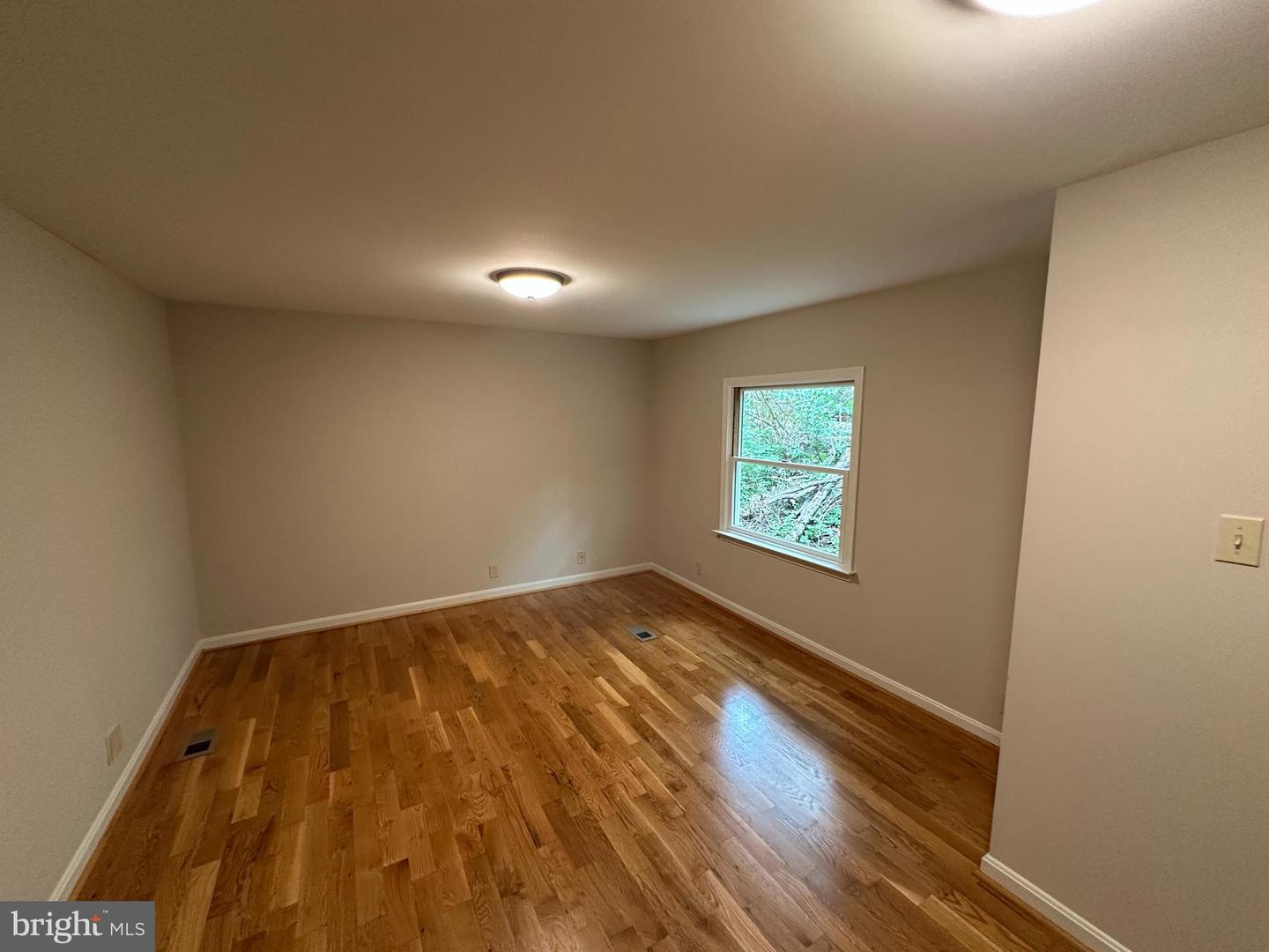 2 WHITING AVE, BOYCE, Virginia 22620, 3 Bedrooms Bedrooms, ,2 BathroomsBathrooms,Residential,For sale,2 WHITING AVE,VACL2003854 MLS # VACL2003854 2 WHITING AVE, BOYCE, Virginia 22620, 3 Bedrooms Bedrooms, ,2 BathroomsBathrooms,Residential,For sale,2 WHITING AVE,VACL2003854 MLS # VACL2003854