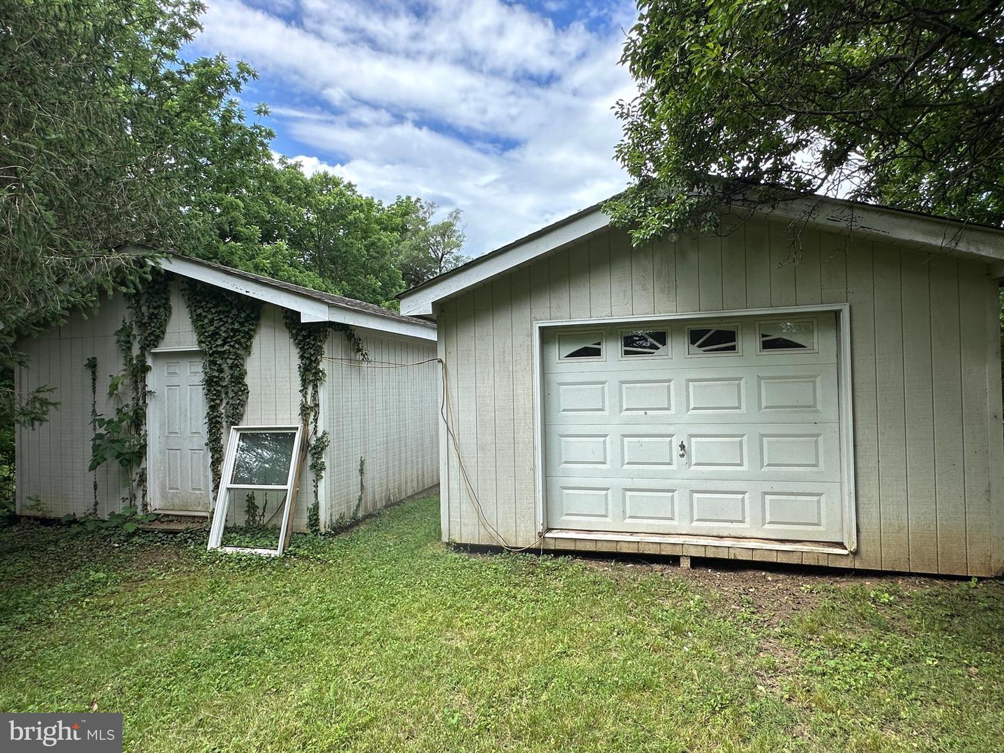 2 WHITING AVE, BOYCE, Virginia 22620, 3 Bedrooms Bedrooms, ,2 BathroomsBathrooms,Residential,For sale,2 WHITING AVE,VACL2003854 MLS # VACL2003854 2 WHITING AVE, BOYCE, Virginia 22620, 3 Bedrooms Bedrooms, ,2 BathroomsBathrooms,Residential,For sale,2 WHITING AVE,VACL2003854 MLS # VACL2003854