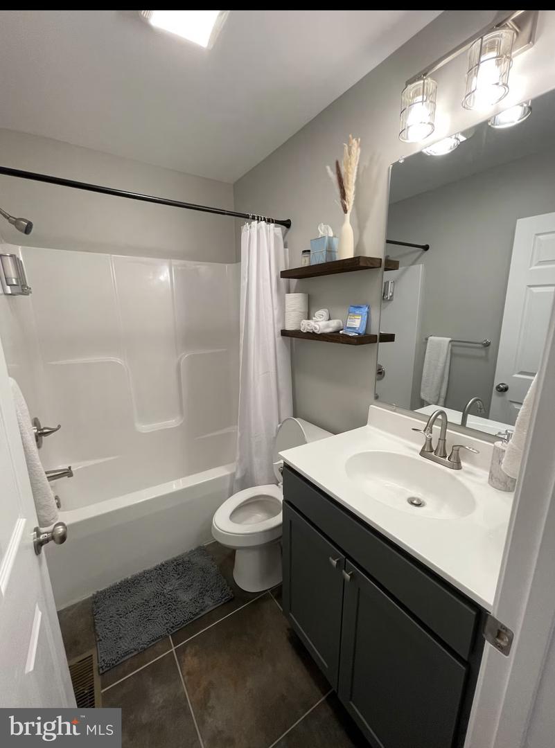 5281 TREVINO DR, MCGAHEYSVILLE, Virginia 22840, 3 Bedrooms Bedrooms, ,2 BathroomsBathrooms,Residential,For sale,5281 TREVINO DR,VARO2002386 MLS # VARO2002386