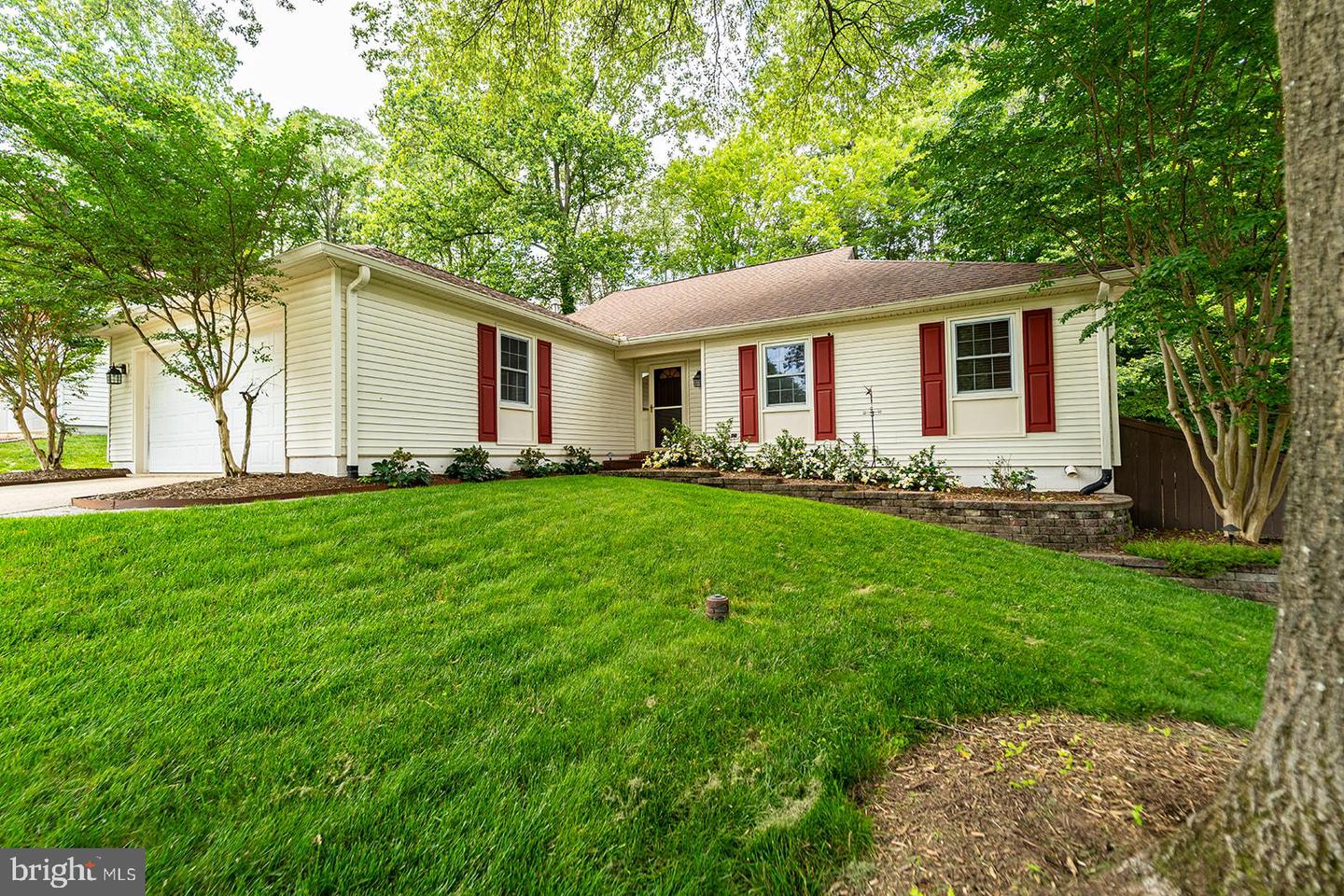 7913 DOUBLE CREEK CT, SPRINGFIELD, Virginia 22153, 3 Bedrooms Bedrooms, ,2 BathroomsBathrooms,Residential,For sale,7913 DOUBLE CREEK CT,VAFX2249146 MLS # VAFX2249146
