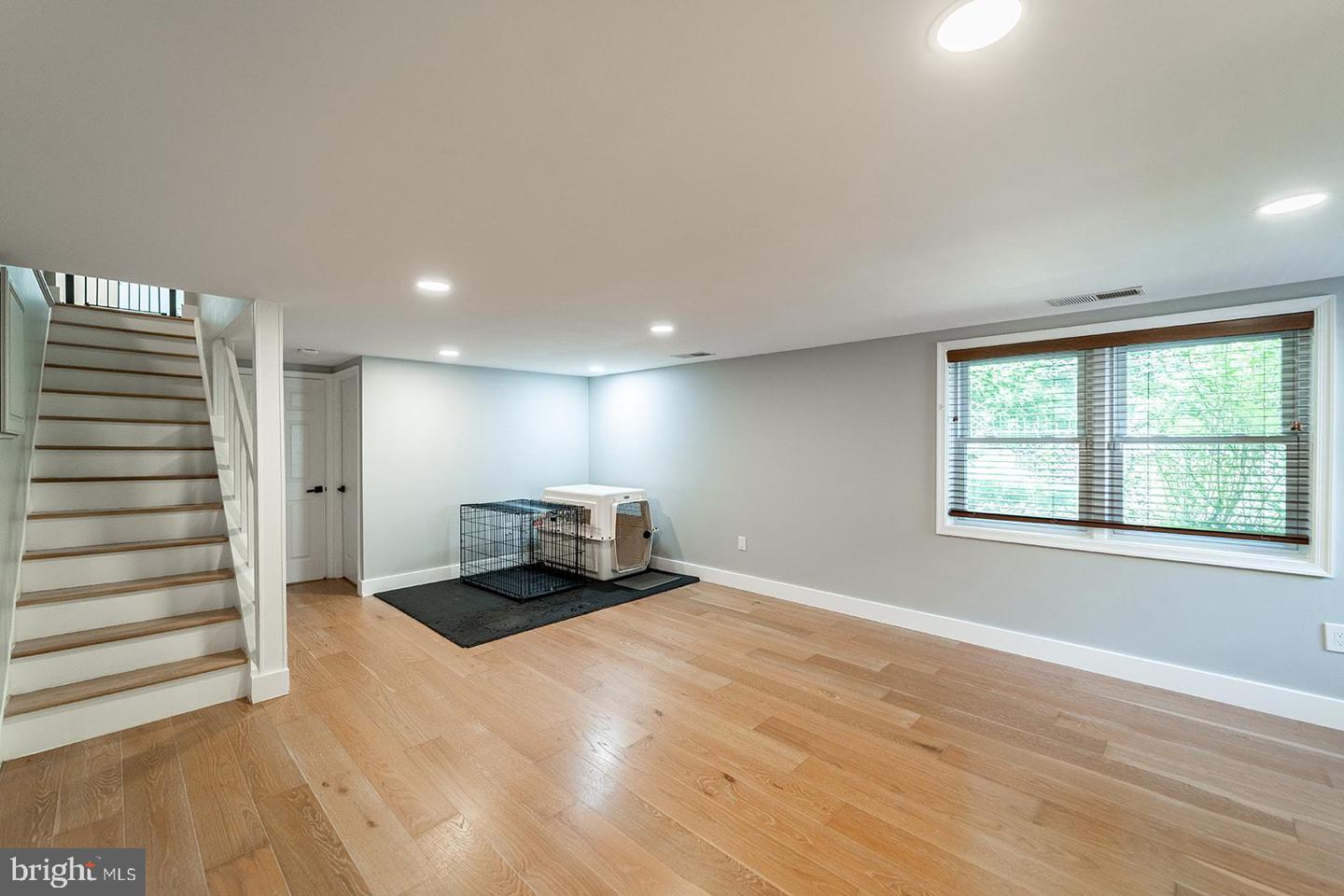 7913 DOUBLE CREEK CT, SPRINGFIELD, Virginia 22153, 3 Bedrooms Bedrooms, ,2 BathroomsBathrooms,Residential,For sale,7913 DOUBLE CREEK CT,VAFX2249146 MLS # VAFX2249146