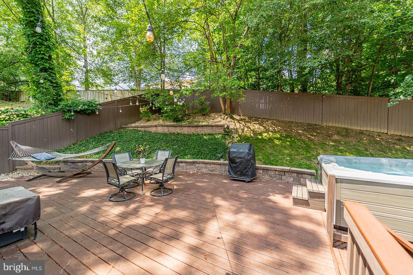 7913 DOUBLE CREEK CT, SPRINGFIELD, Virginia 22153, 3 Bedrooms Bedrooms, ,2 BathroomsBathrooms,Residential,For sale,7913 DOUBLE CREEK CT,VAFX2249146 MLS # VAFX2249146