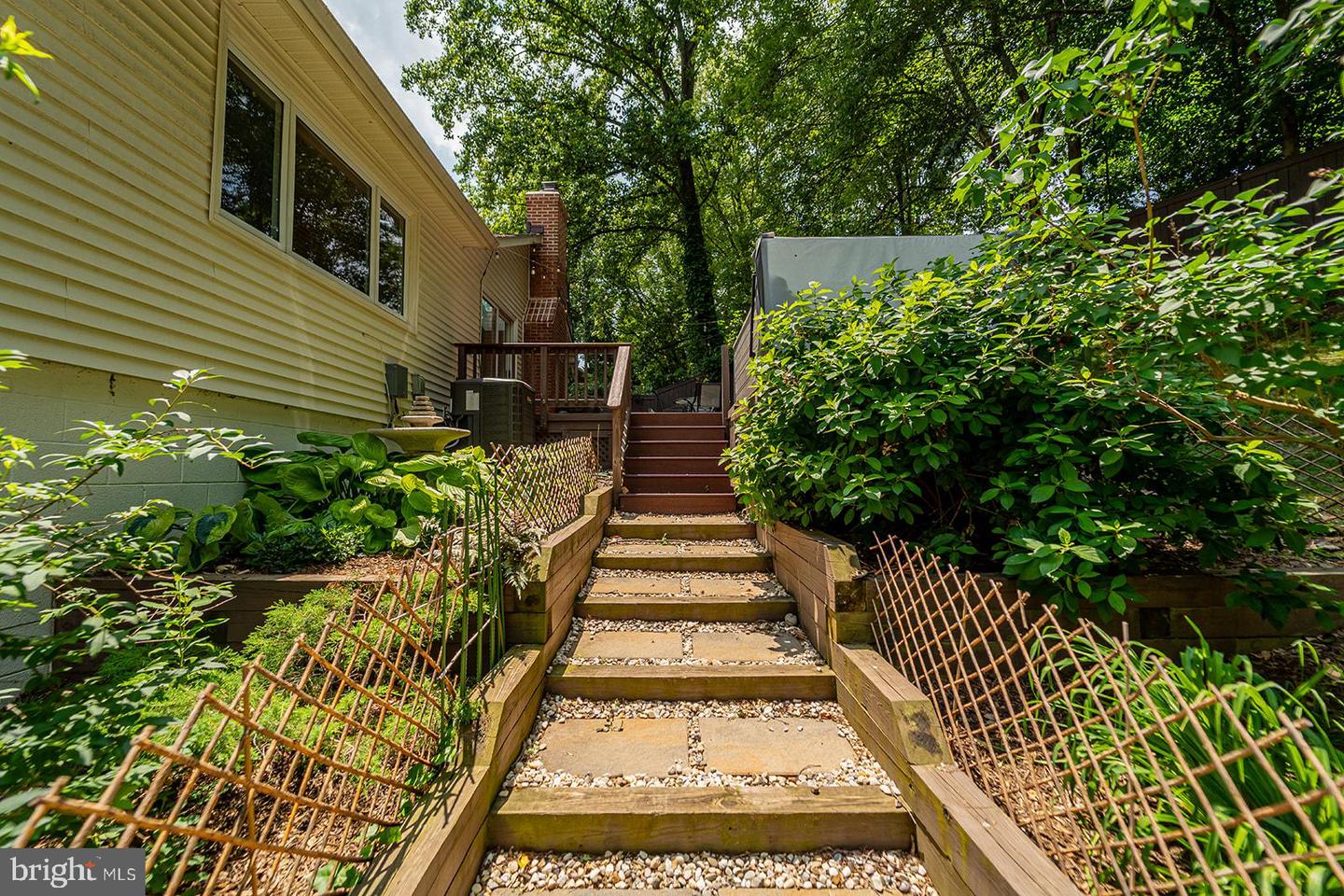 7913 DOUBLE CREEK CT, SPRINGFIELD, Virginia 22153, 3 Bedrooms Bedrooms, ,2 BathroomsBathrooms,Residential,For sale,7913 DOUBLE CREEK CT,VAFX2249146 MLS # VAFX2249146