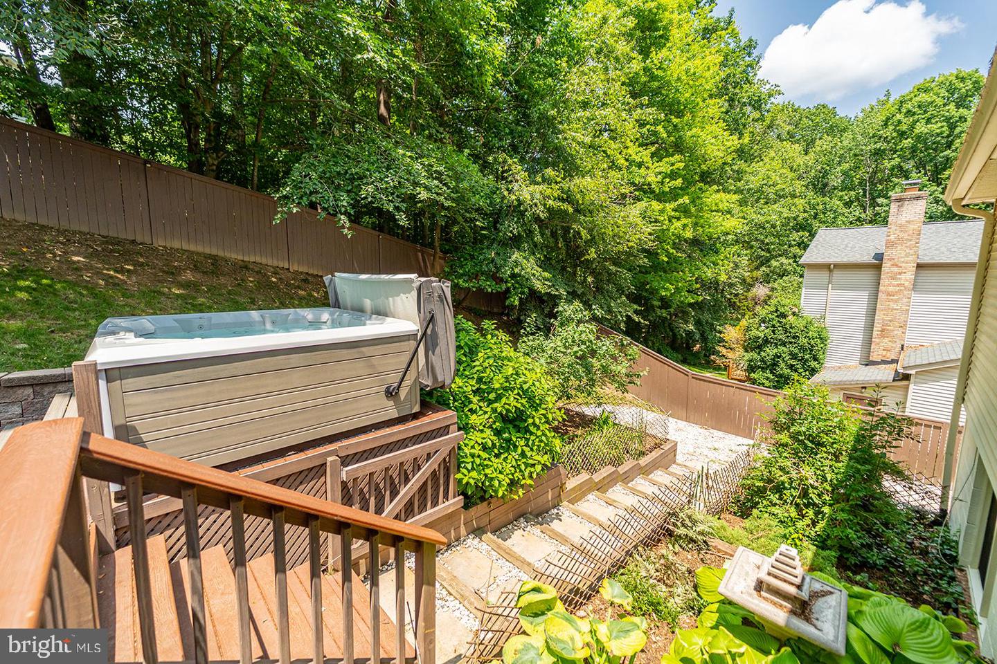 7913 DOUBLE CREEK CT, SPRINGFIELD, Virginia 22153, 3 Bedrooms Bedrooms, ,2 BathroomsBathrooms,Residential,For sale,7913 DOUBLE CREEK CT,VAFX2249146 MLS # VAFX2249146