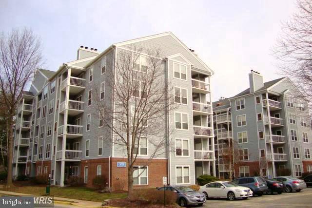 3176 SUMMIT SQUARE DR #4-D7, OAKTON, Virginia 22124, 2 Bedrooms Bedrooms, ,1 BathroomBathrooms,Residential,For sale,3176 SUMMIT SQUARE DR #4-D7,VAFX2249156 MLS # VAFX2249156