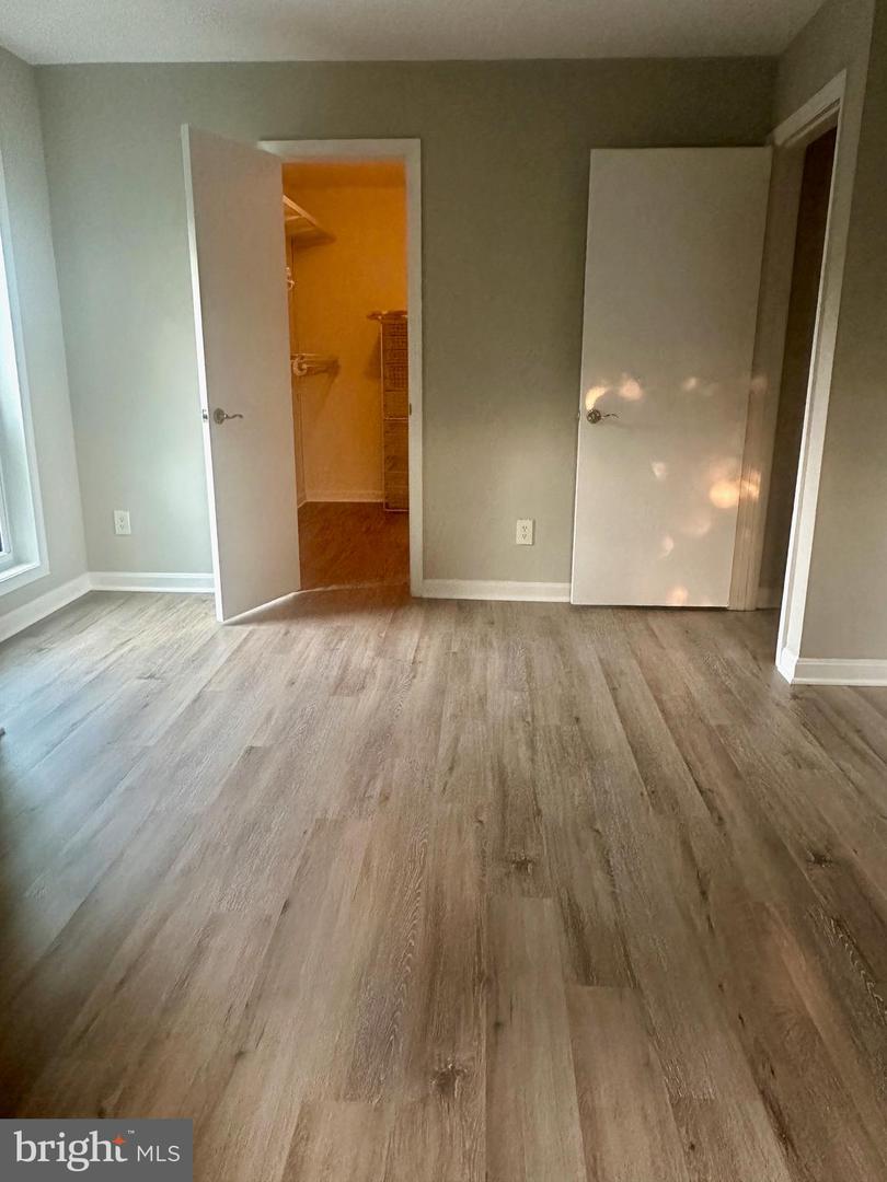 3176 SUMMIT SQUARE DR #4-D7, OAKTON, Virginia 22124, 2 Bedrooms Bedrooms, ,1 BathroomBathrooms,Residential,For sale,3176 SUMMIT SQUARE DR #4-D7,VAFX2249156 MLS # VAFX2249156