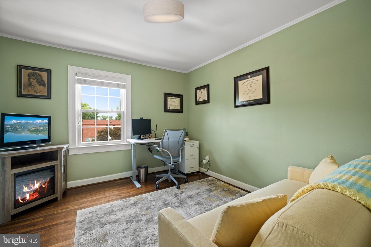 1600 S BARTON ST #744, ARLINGTON, Virginia 22204, 2 Bedrooms Bedrooms, ,1 BathroomBathrooms,Residential,For sale,1600 S BARTON ST #744,VAAR2059580 MLS # VAAR2059580