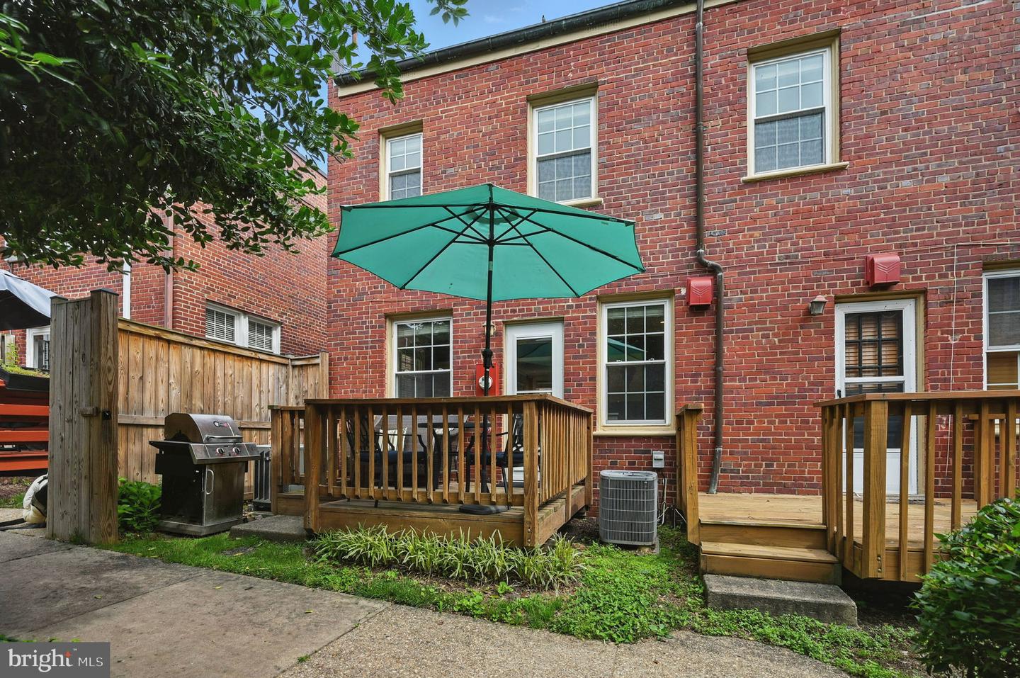 1600 S BARTON ST #744, ARLINGTON, Virginia 22204, 2 Bedrooms Bedrooms, ,1 BathroomBathrooms,Residential,For sale,1600 S BARTON ST #744,VAAR2059580 MLS # VAAR2059580