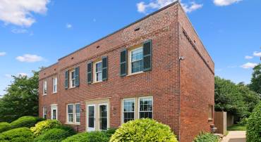 1600 S BARTON ST #744, ARLINGTON, Virginia 22204, 2 Bedrooms Bedrooms, ,1 BathroomBathrooms,Residential,For sale,1600 S BARTON ST #744,VAAR2059580 MLS # VAAR2059580
