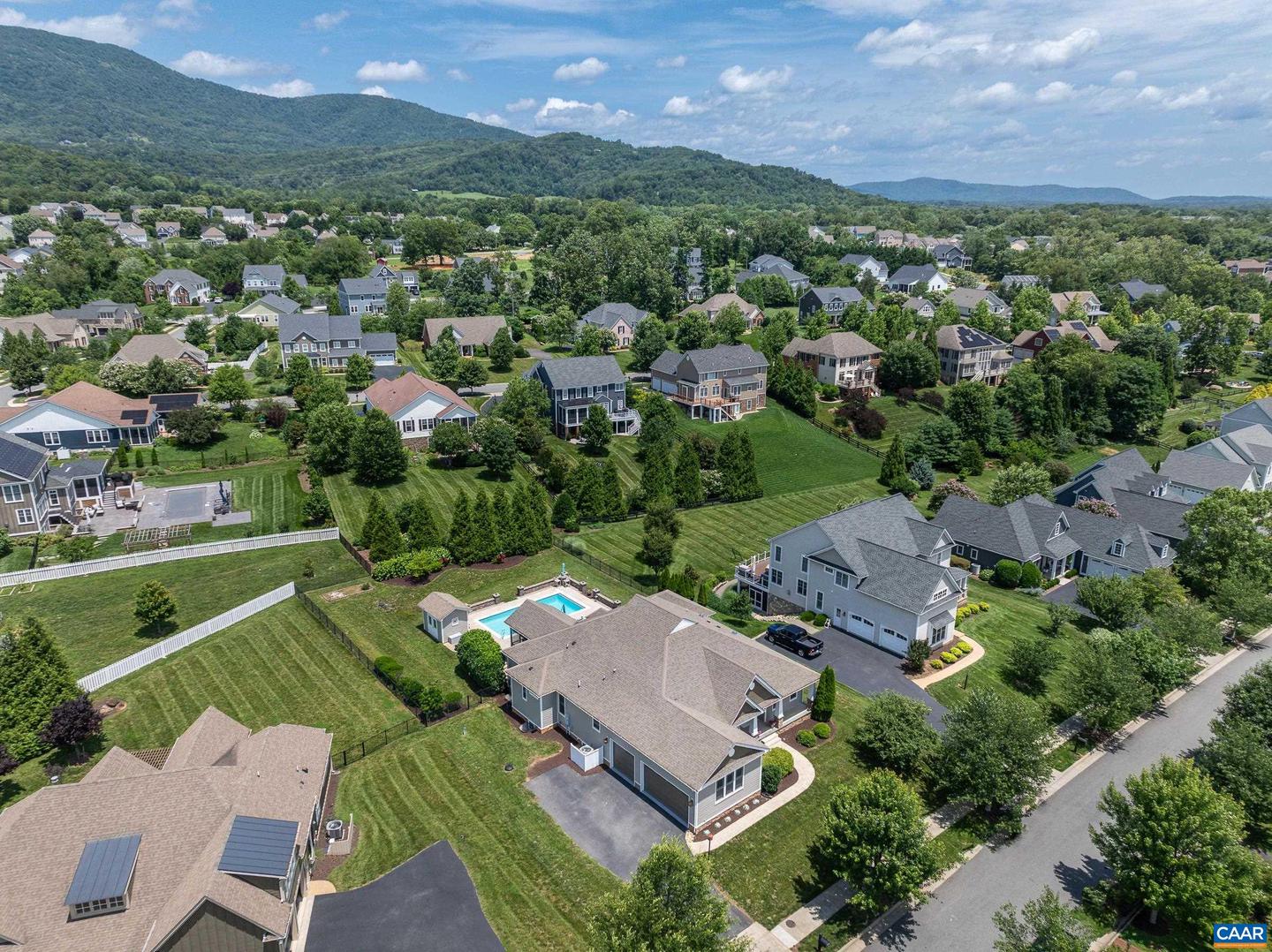 6649 WELBOURNE LN, CROZET, Virginia 22932, 4 Bedrooms Bedrooms, ,3 BathroomsBathrooms,Residential,For sale,6649 WELBOURNE LN,665932 MLS # 665932