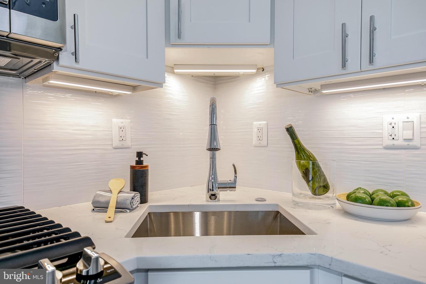4901 1ST ST NW #5, WASHINGTON, District Of Columbia 20011, 2 Bedrooms Bedrooms, ,2 BathroomsBathrooms,Residential,For sale,4901 1ST ST NW #5,DCDC2206834 MLS # DCDC2206834