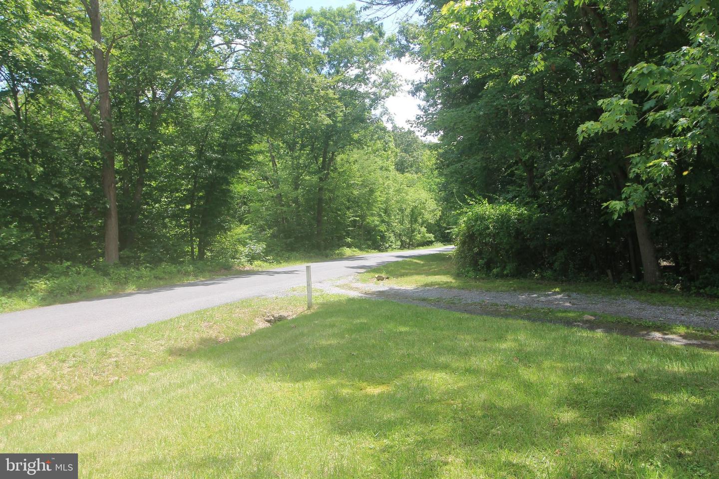 199 KEYSER RUN RD, WASHINGTON, Virginia 22747, 3 Bedrooms Bedrooms, ,1 BathroomBathrooms,Residential,For sale,199 KEYSER RUN RD,VARP2002146 MLS # VARP2002146