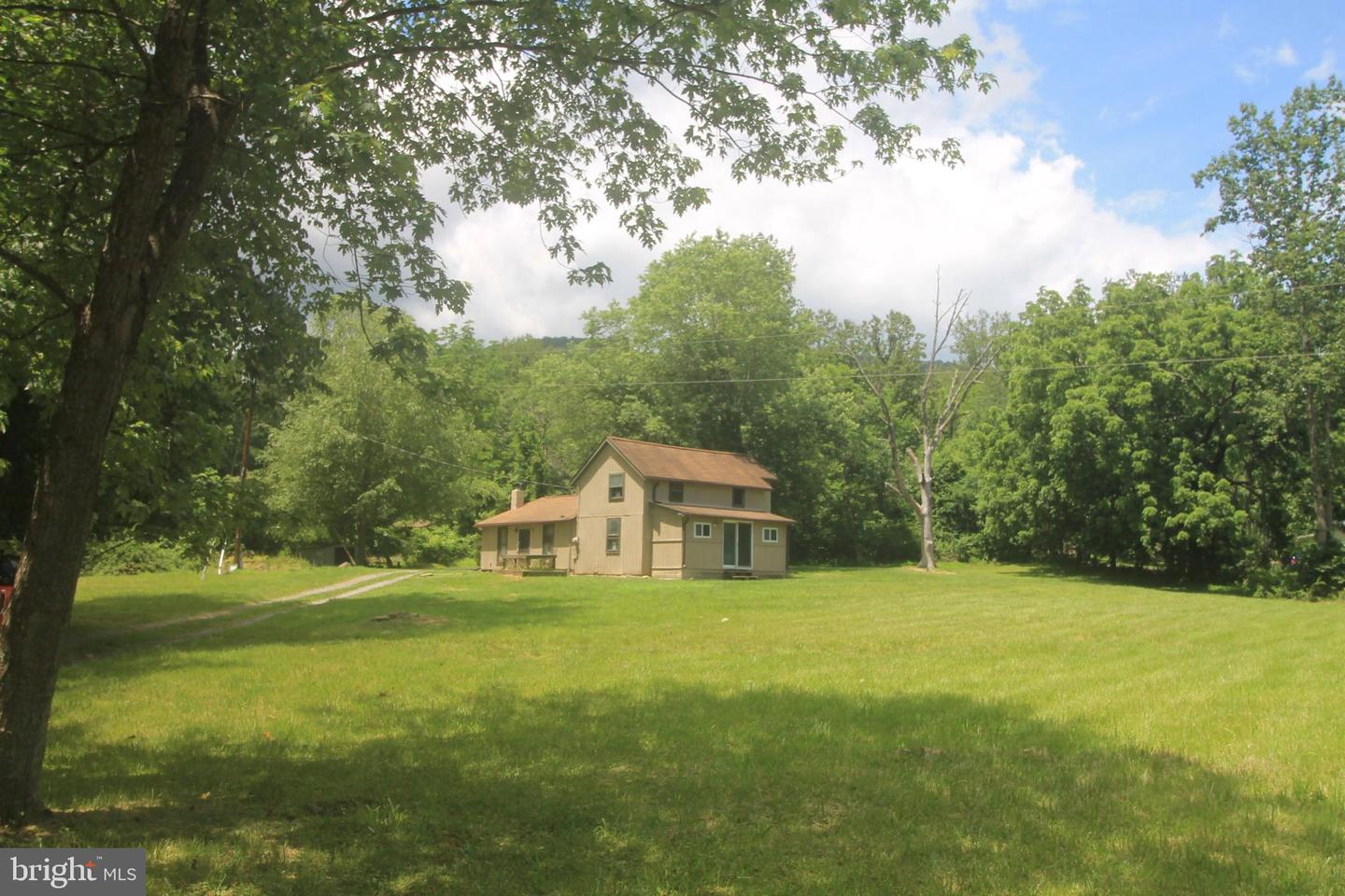 199 KEYSER RUN RD, WASHINGTON, Virginia 22747, 3 Bedrooms Bedrooms, ,1 BathroomBathrooms,Residential,For sale,199 KEYSER RUN RD,VARP2002146 MLS # VARP2002146
