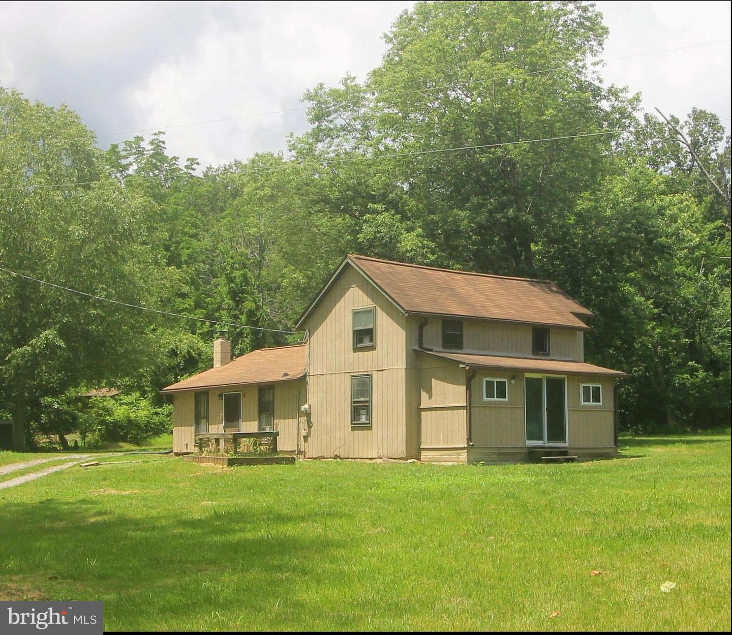 199 KEYSER RUN RD, WASHINGTON, Virginia 22747, 3 Bedrooms Bedrooms, ,1 BathroomBathrooms,Residential,For sale,199 KEYSER RUN RD,VARP2002146 MLS # VARP2002146