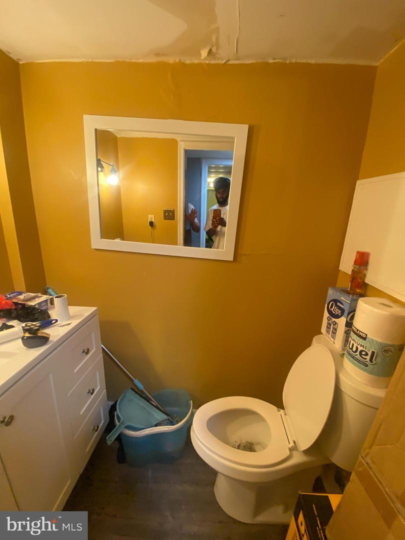 3104 S BATTLEBRIDGE DR, NORTH CHESTERFIELD, Virginia 23224, 3 Bedrooms Bedrooms, ,2 BathroomsBathrooms,Residential,For sale,3104 S BATTLEBRIDGE DR,VACF2001206 MLS # VACF2001206