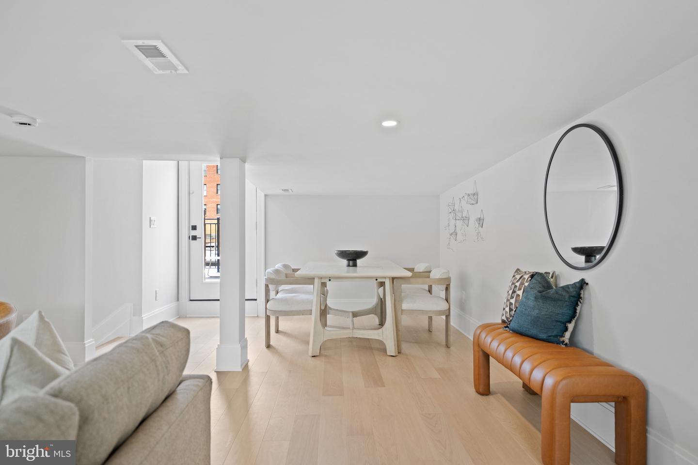 1834 16TH ST NW, WASHINGTON, District Of Columbia 20009, 5 Bedrooms Bedrooms, ,5 BathroomsBathrooms,Residential,For sale,1834 16TH ST NW,DCDC2207018 MLS # DCDC2207018