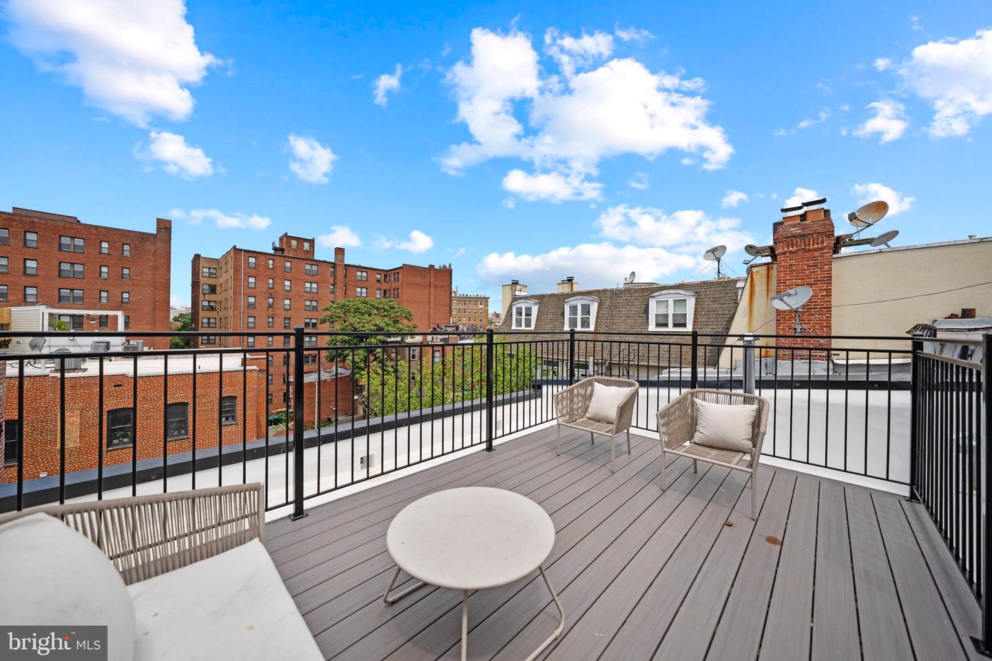 1834 16TH ST NW, WASHINGTON, District Of Columbia 20009, 5 Bedrooms Bedrooms, ,5 BathroomsBathrooms,Residential,For sale,1834 16TH ST NW,DCDC2207018 MLS # DCDC2207018