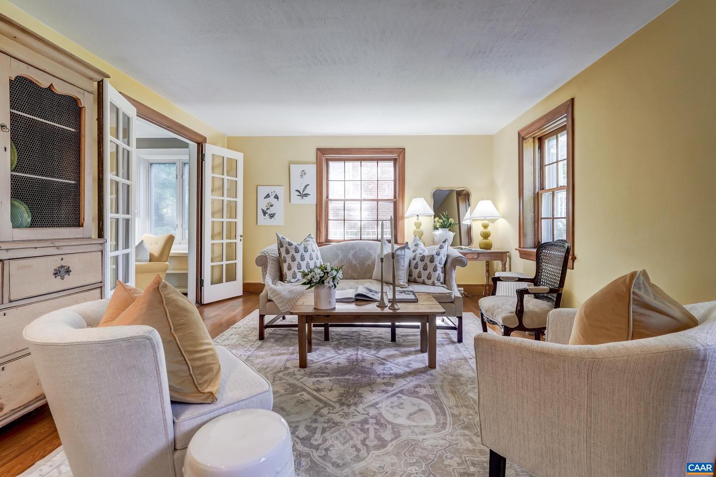 201 PARKWAY ST, CHARLOTTESVILLE, Virginia 22902, 2 Bedrooms Bedrooms, ,1 BathroomBathrooms,Residential,For sale,201 PARKWAY ST,665995 MLS # 665995