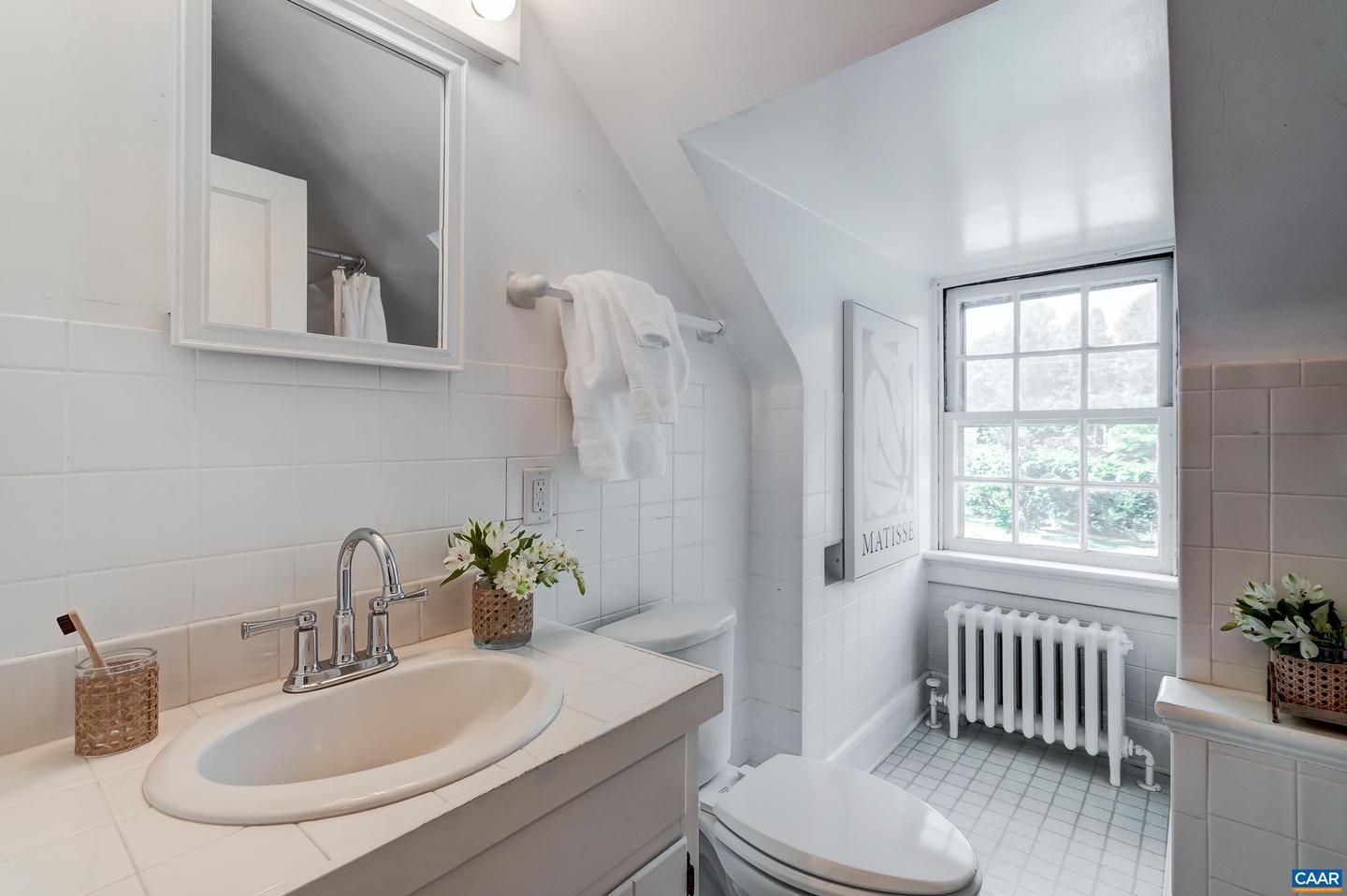 201 PARKWAY ST, CHARLOTTESVILLE, Virginia 22902, 2 Bedrooms Bedrooms, ,1 BathroomBathrooms,Residential,For sale,201 PARKWAY ST,665995 MLS # 665995