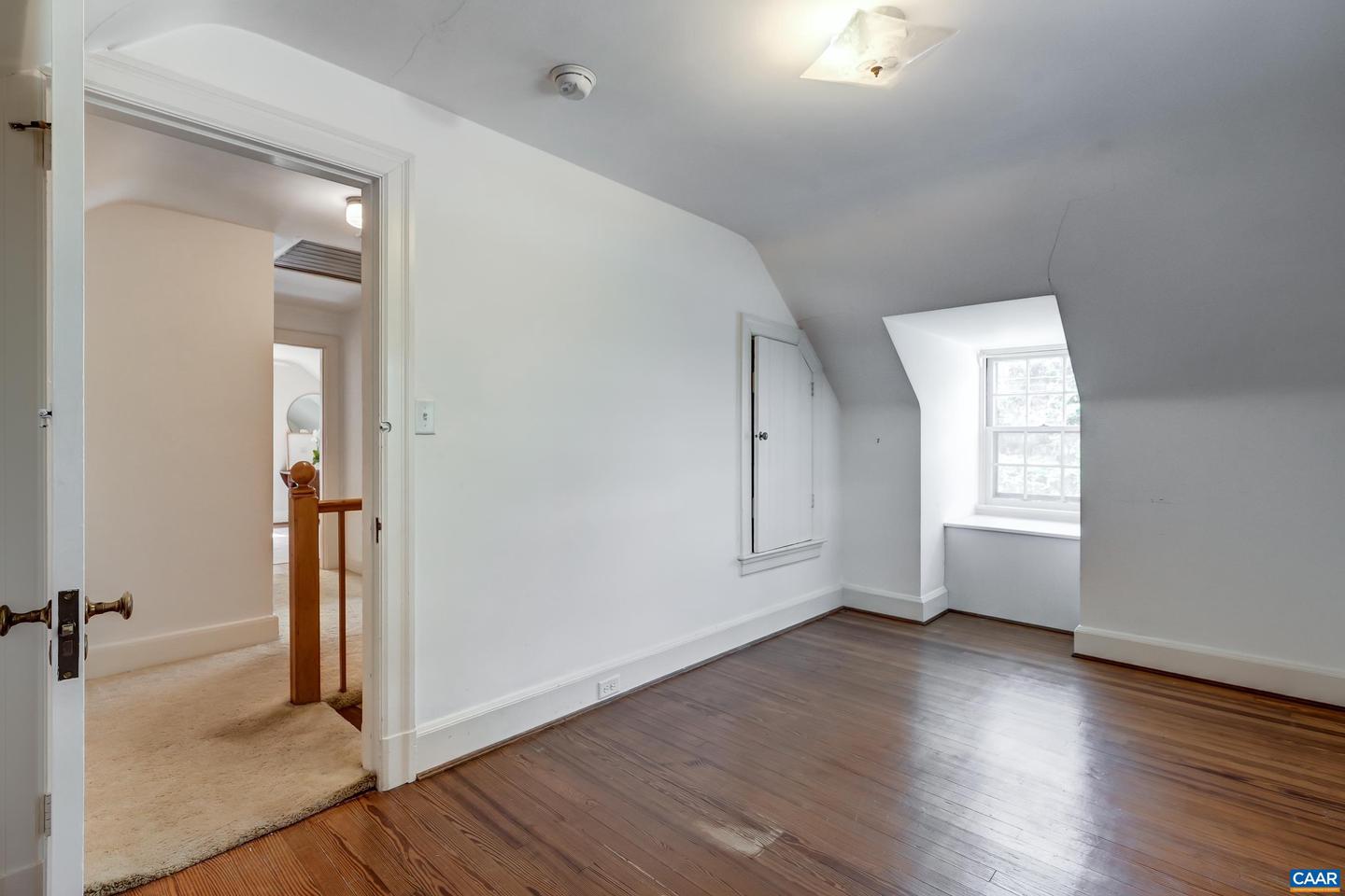 201 PARKWAY ST, CHARLOTTESVILLE, Virginia 22902, 2 Bedrooms Bedrooms, ,1 BathroomBathrooms,Residential,For sale,201 PARKWAY ST,665995 MLS # 665995