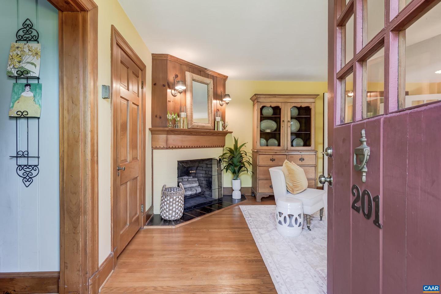 201 PARKWAY ST, CHARLOTTESVILLE, Virginia 22902, 2 Bedrooms Bedrooms, ,1 BathroomBathrooms,Residential,For sale,201 PARKWAY ST,665995 MLS # 665995