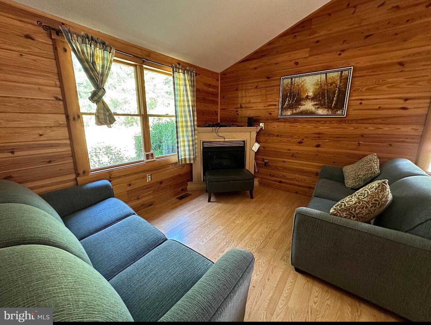 432 CARDINAL DR, LURAY, Virginia 22835, 2 Bedrooms Bedrooms, ,1 BathroomBathrooms,Residential,For sale,432 CARDINAL DR,VAPA2005062 MLS # VAPA2005062