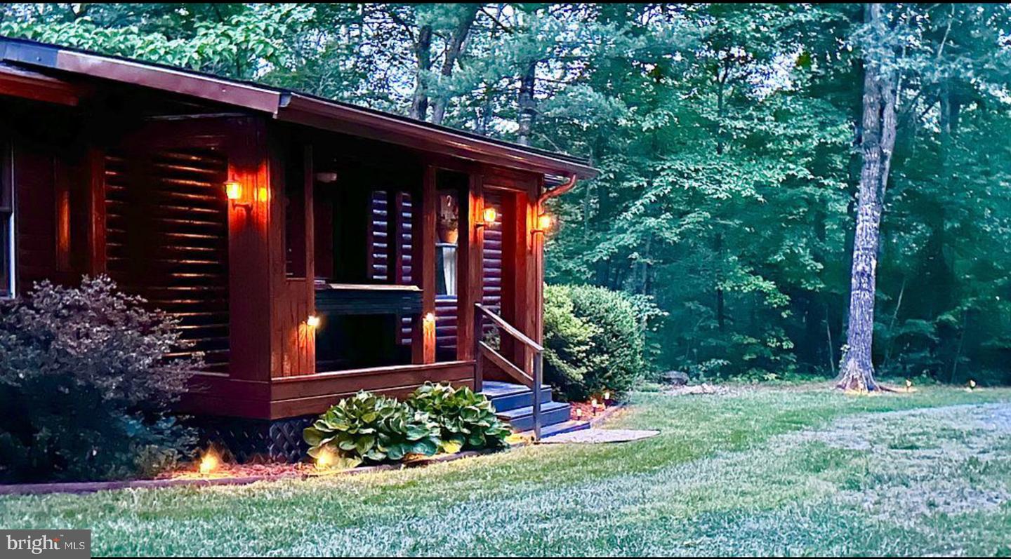 432 CARDINAL DR, LURAY, Virginia 22835, 2 Bedrooms Bedrooms, ,1 BathroomBathrooms,Residential,For sale,432 CARDINAL DR,VAPA2005062 MLS # VAPA2005062