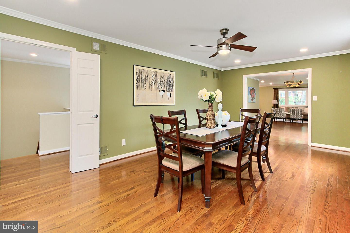 6623 KENNEDY LN, FALLS CHURCH, Virginia 22042, 5 Bedrooms Bedrooms, ,3 BathroomsBathrooms,Residential,For sale,6623 KENNEDY LN,VAFX2249440 MLS # VAFX2249440