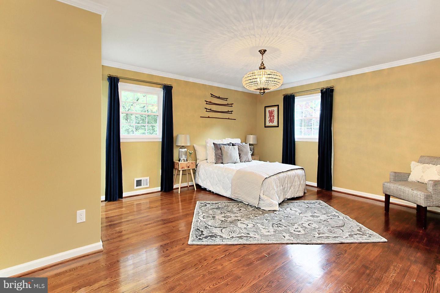6623 KENNEDY LN, FALLS CHURCH, Virginia 22042, 5 Bedrooms Bedrooms, ,3 BathroomsBathrooms,Residential,For sale,6623 KENNEDY LN,VAFX2249440 MLS # VAFX2249440