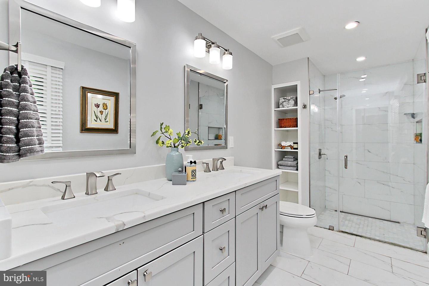 6623 KENNEDY LN, FALLS CHURCH, Virginia 22042, 5 Bedrooms Bedrooms, ,3 BathroomsBathrooms,Residential,For sale,6623 KENNEDY LN,VAFX2249440 MLS # VAFX2249440